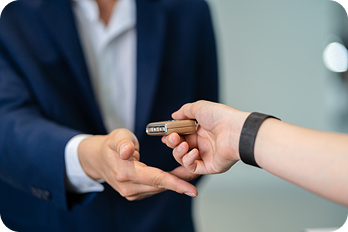 10 Tips to Negotiate the Best Deal on a New Car